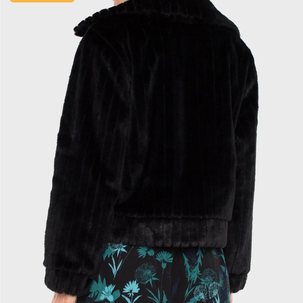 Liverpool Black Teddy Jacket - Picture 3 of 3